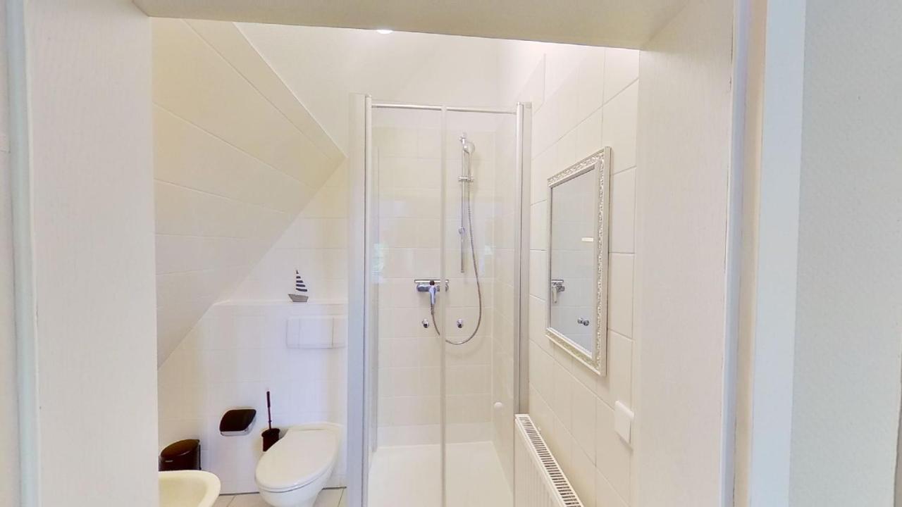 Ferienwohnung Leuchtturmwaerter Putgarten Buitenkant foto